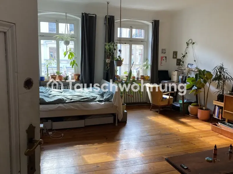 Tauschwohnung: schöne 2-Zimmer Altbauwohnung gegen etwas Größeres — photo 1